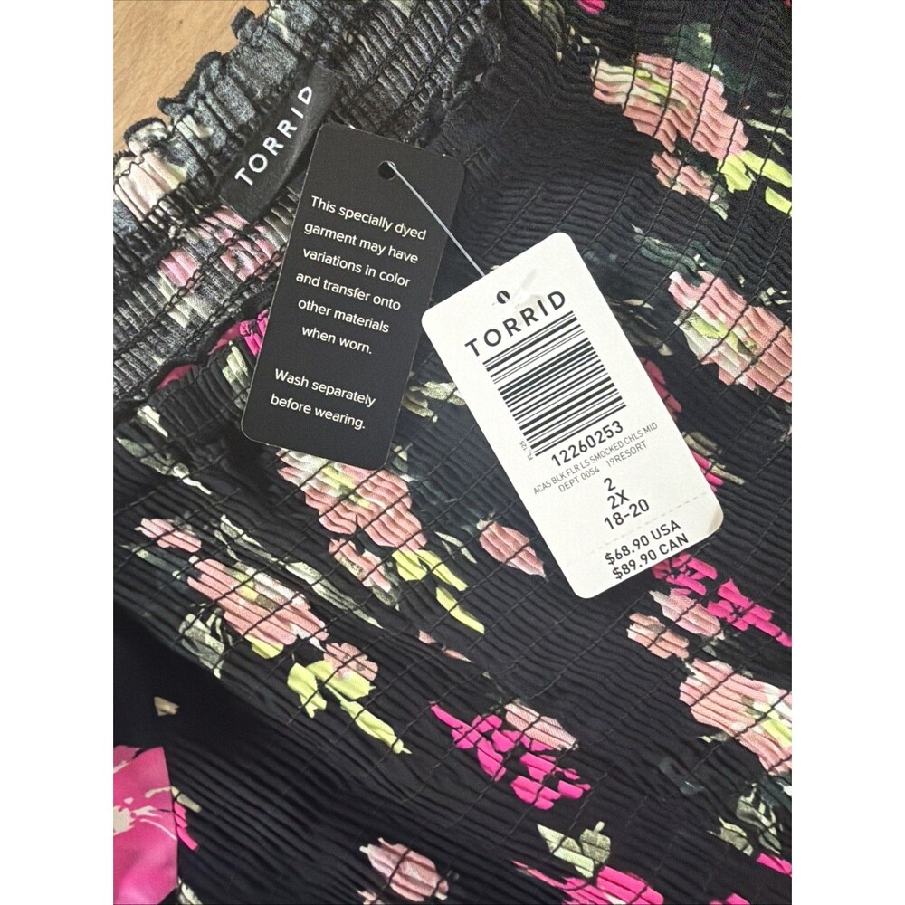 NWT Torrid Black Pink Floral Smock Midi Dress 2 Milkmaid Peasant Puff 3/4 Sleeve - Picture 8 of 16